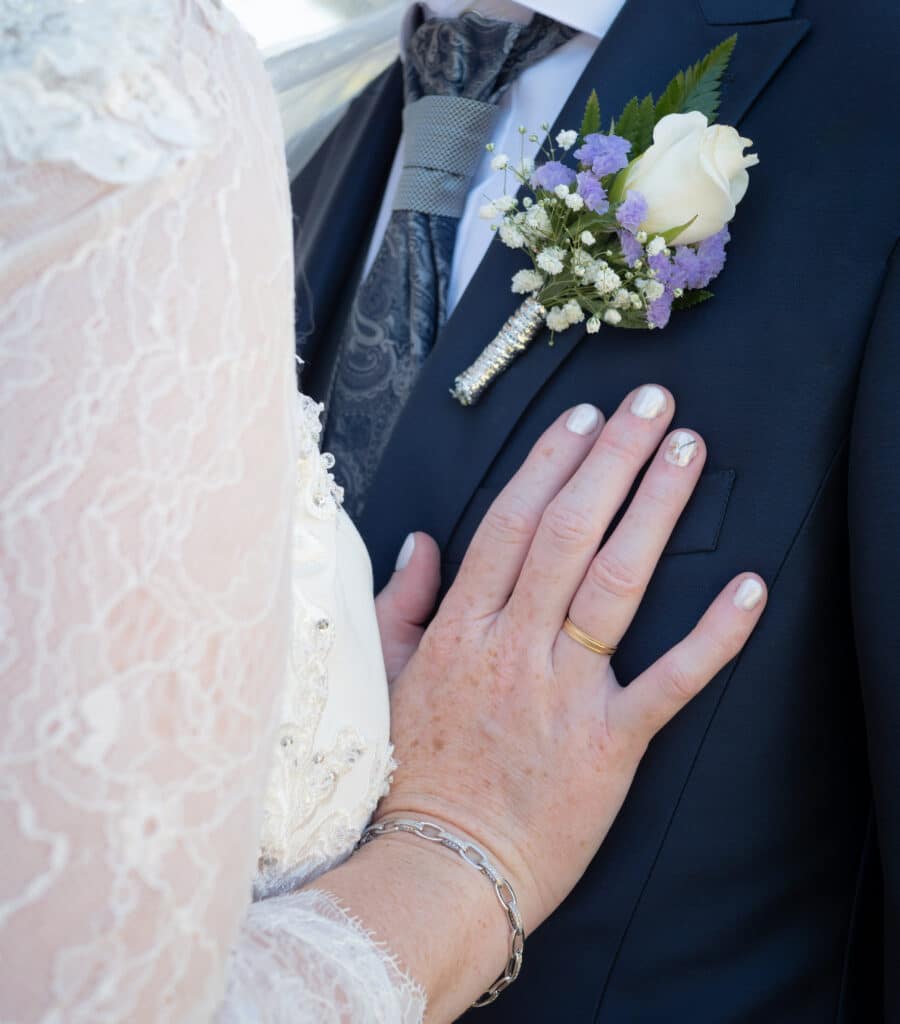 Foto detalle de anillo de compromiso